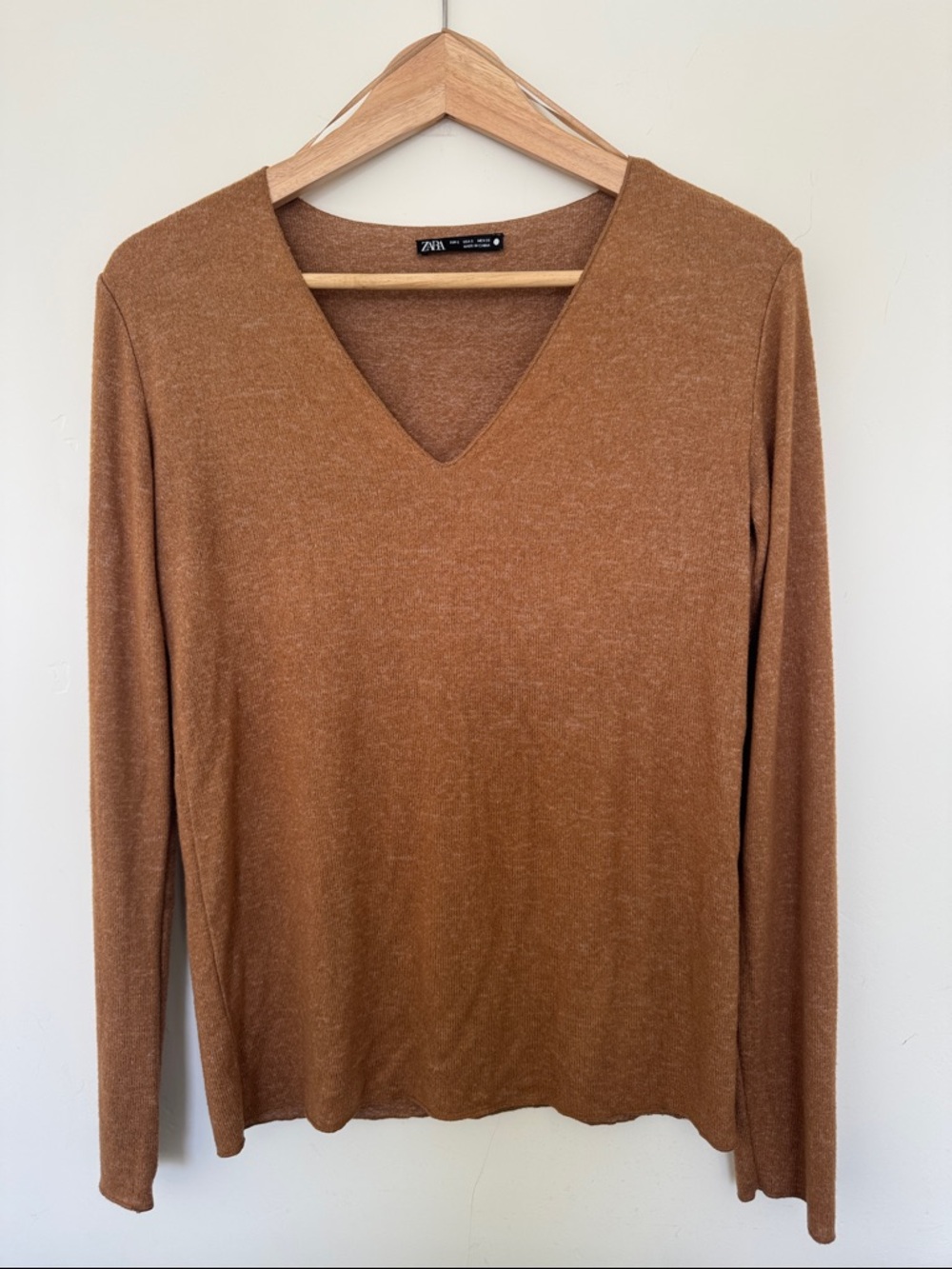 Zara Lightweight V-Neck Sweater in Warm Camel